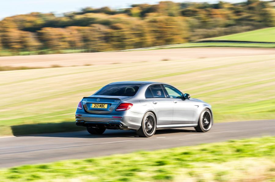  Mercedes-AMG E63 4Matic+ (W213) 2017 года  (UK) (фото 19 из 30)